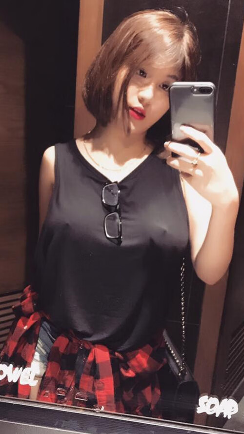 九游官网入口活动-五大联赛是否推动短传控制核心球员向后场倾斜，短传最好的球员